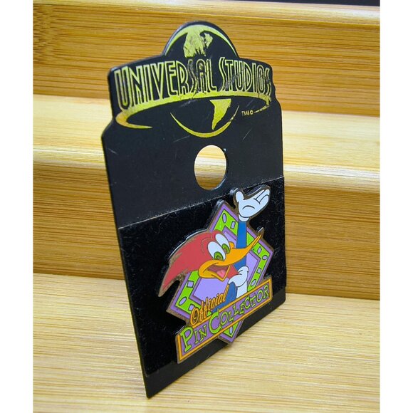 Universal Studios Woody Woodpecker Official Pin Collector Enamel Metal Pin Vtg - Picture 2 of 5
